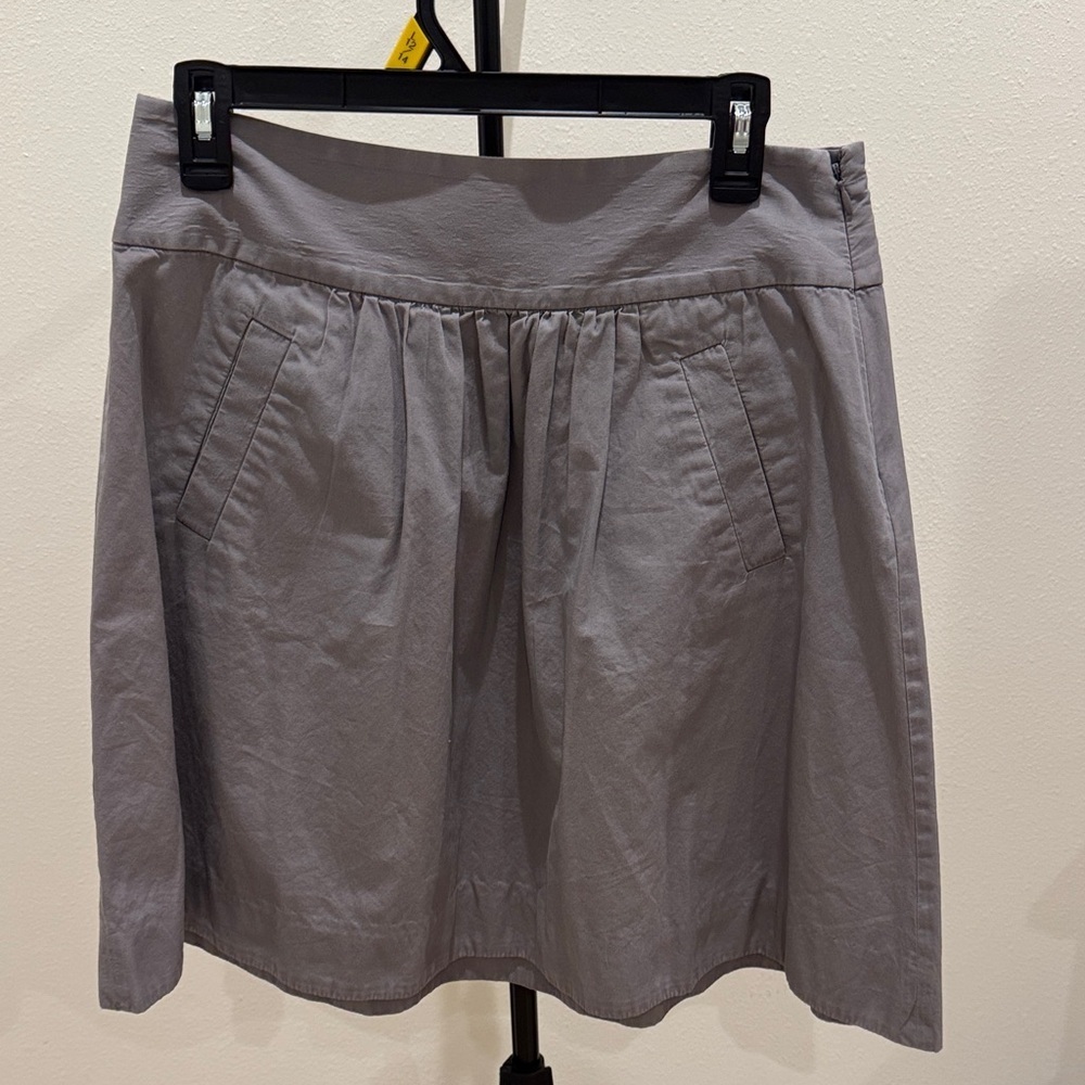 J. Crew‎ Light Gray A-Line Skirt with Front Pleats